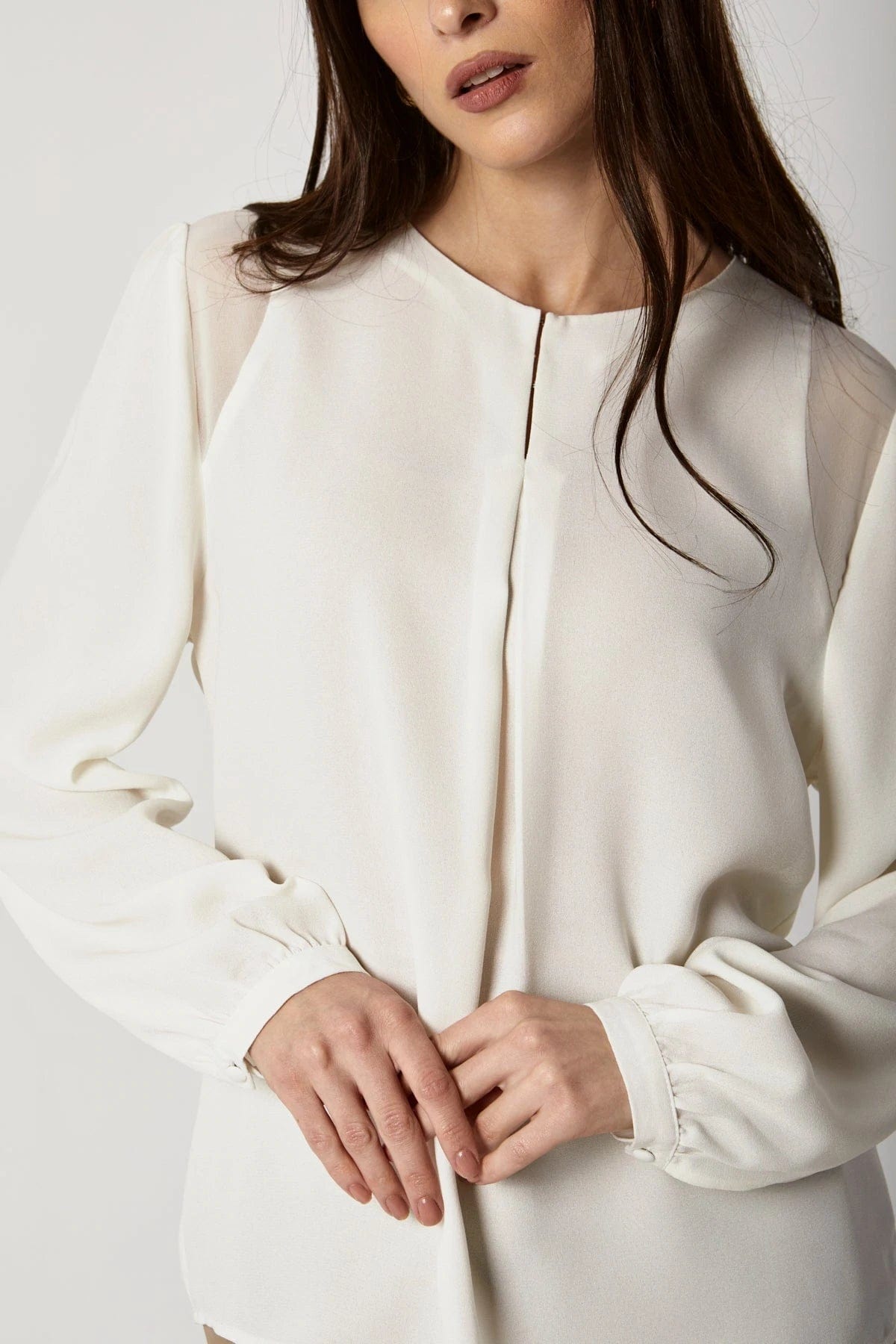 داليدرس بلوزة سادة كم طويل نسائي