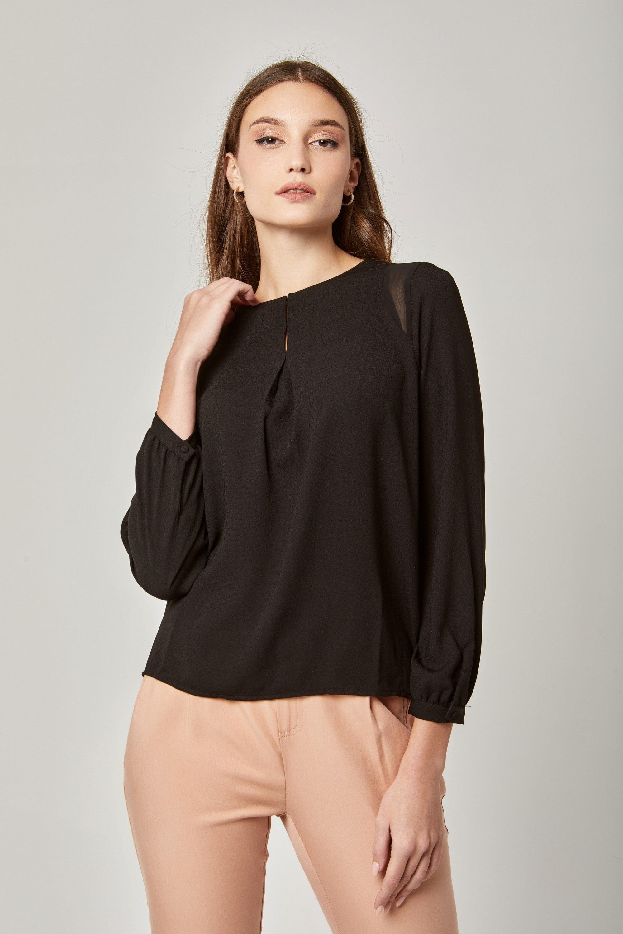 داليدرس بلوزة سادة كم طويل نسائي