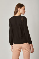 داليدرس بلوزة سادة كم طويل نسائي