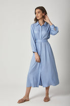 داليدرس فستان ميدي سادة برباط على الخصر عريضة كم طويل نسائي أزرق فاتح