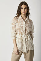 داليدرس جاكيت دانتيل بأزرار وحزام على الخصر كم طويل نسائي