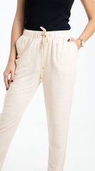 داليدرس بنطلون قماش سادة طويل برباط علي الخصر بيج غامق