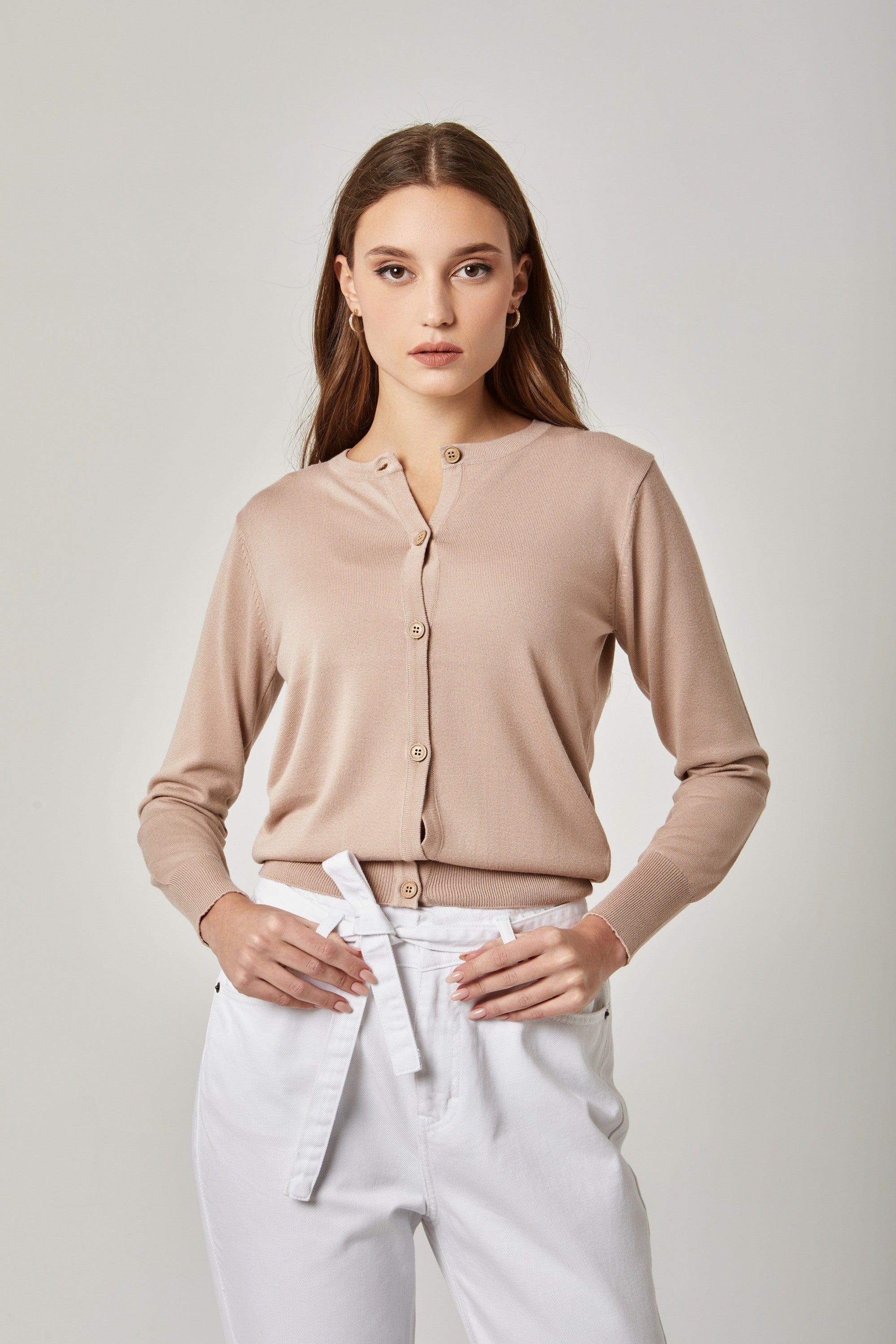 داليدرس كارديجان سادة بأزرار أمامية كم طويل نسائي