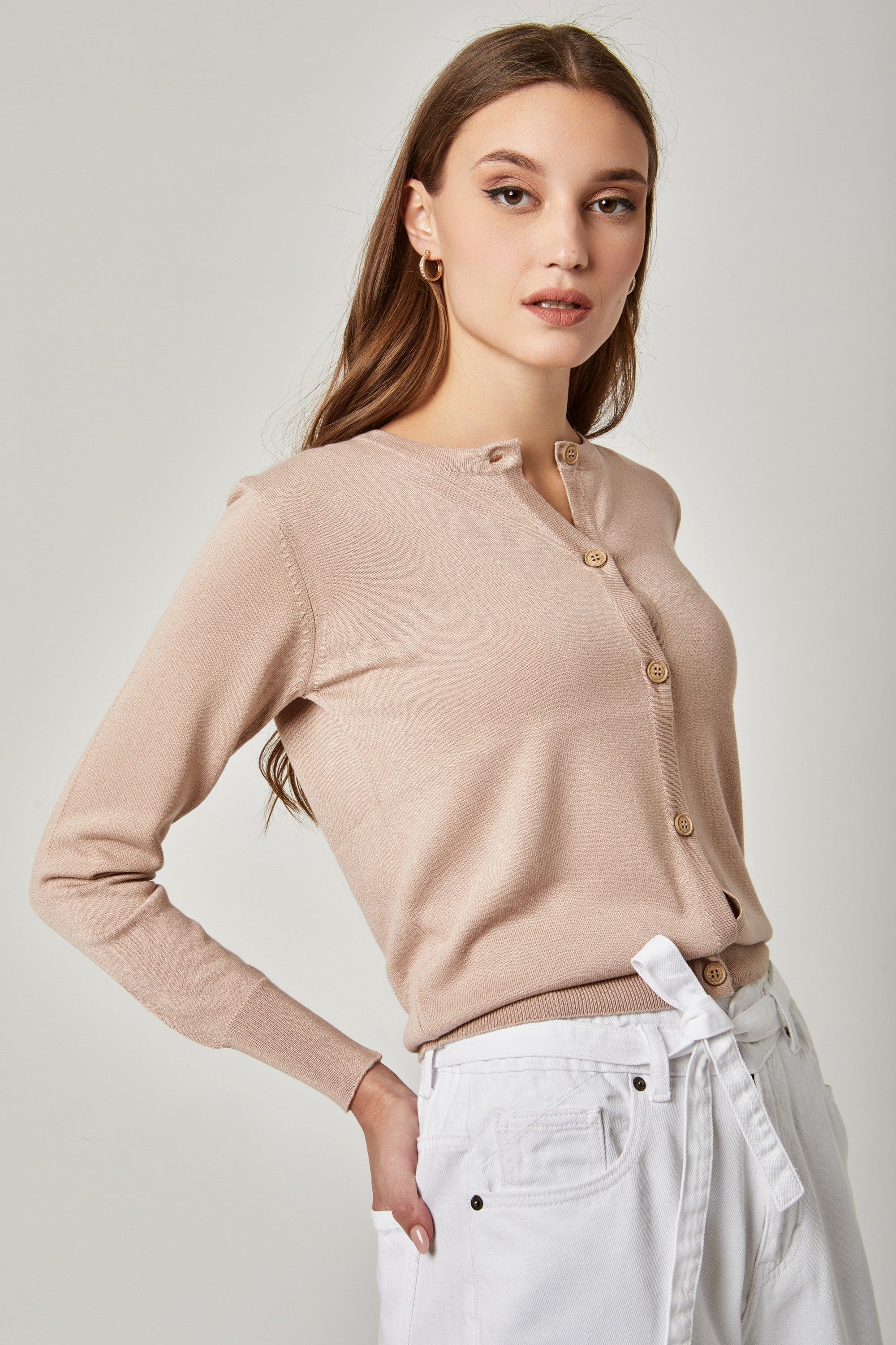 داليدرس كارديجان سادة بأزرار أمامية كم طويل نسائي