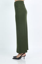 كيتشن تنورة طويلة ضيقة بأستك علي الخصر