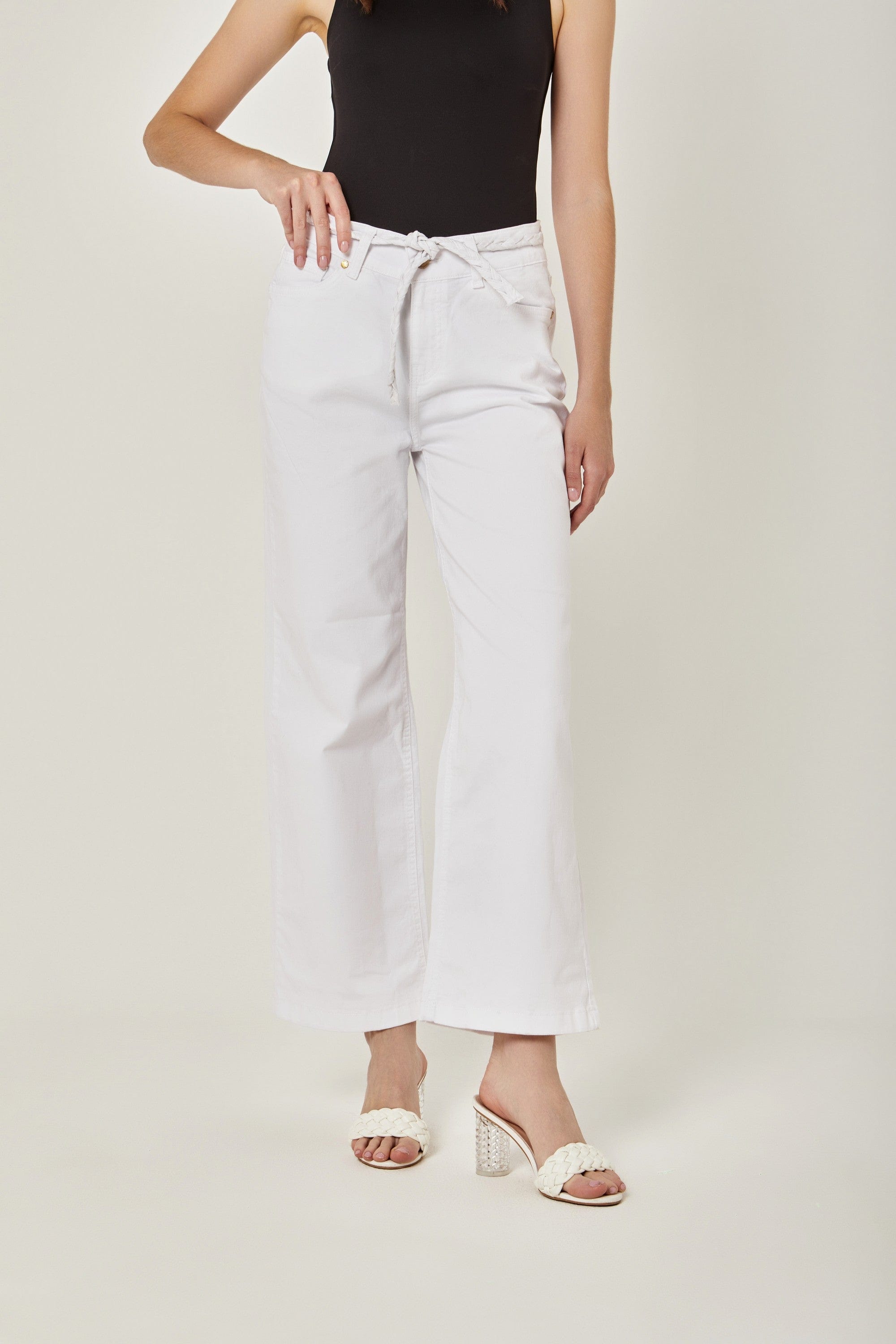 داليدرس بنطلون وايد ليج سادة برباط علي الخصر