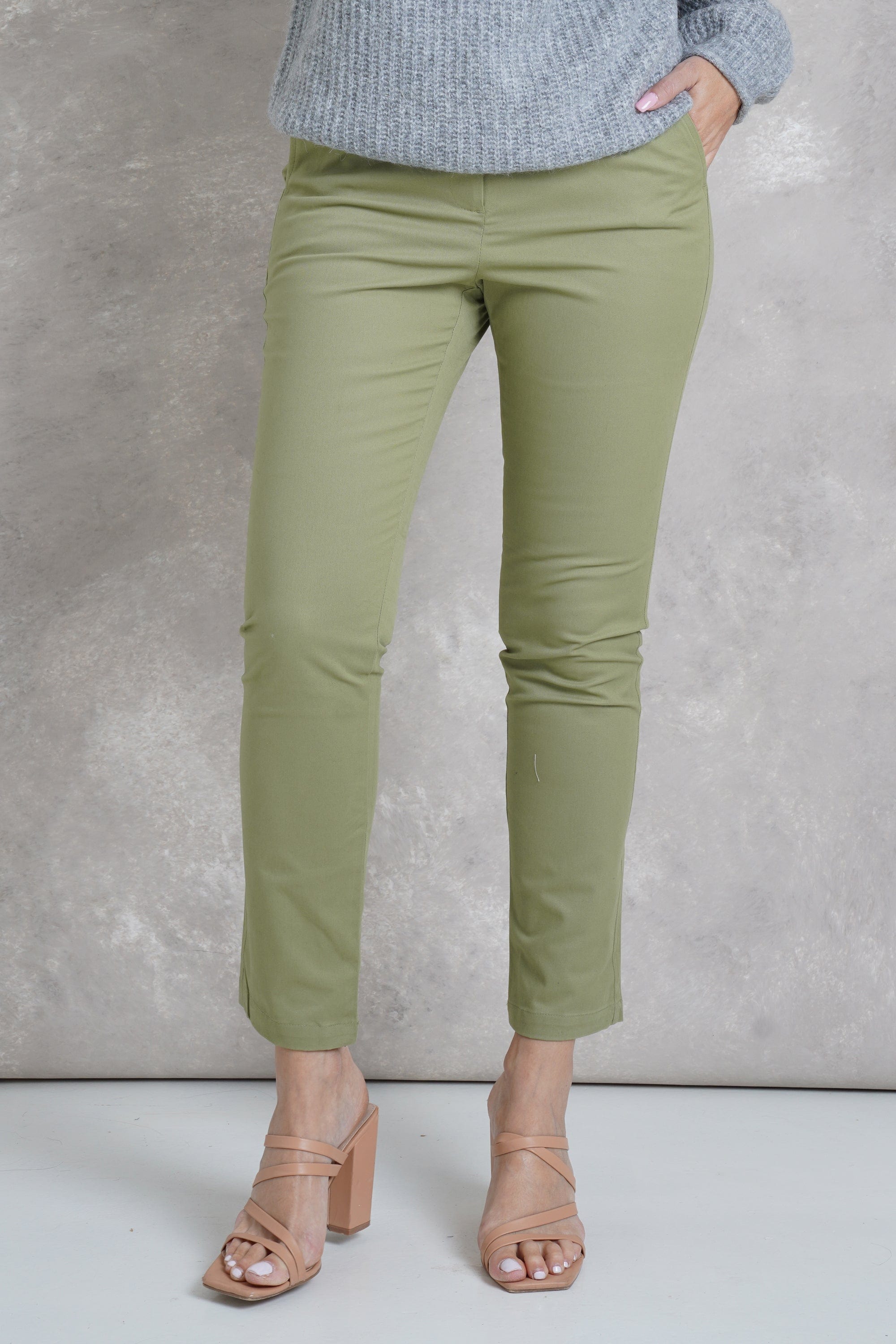 داليدرس بنطلون رسمي سادة ضيق طويل نسائي أخضر جيشي