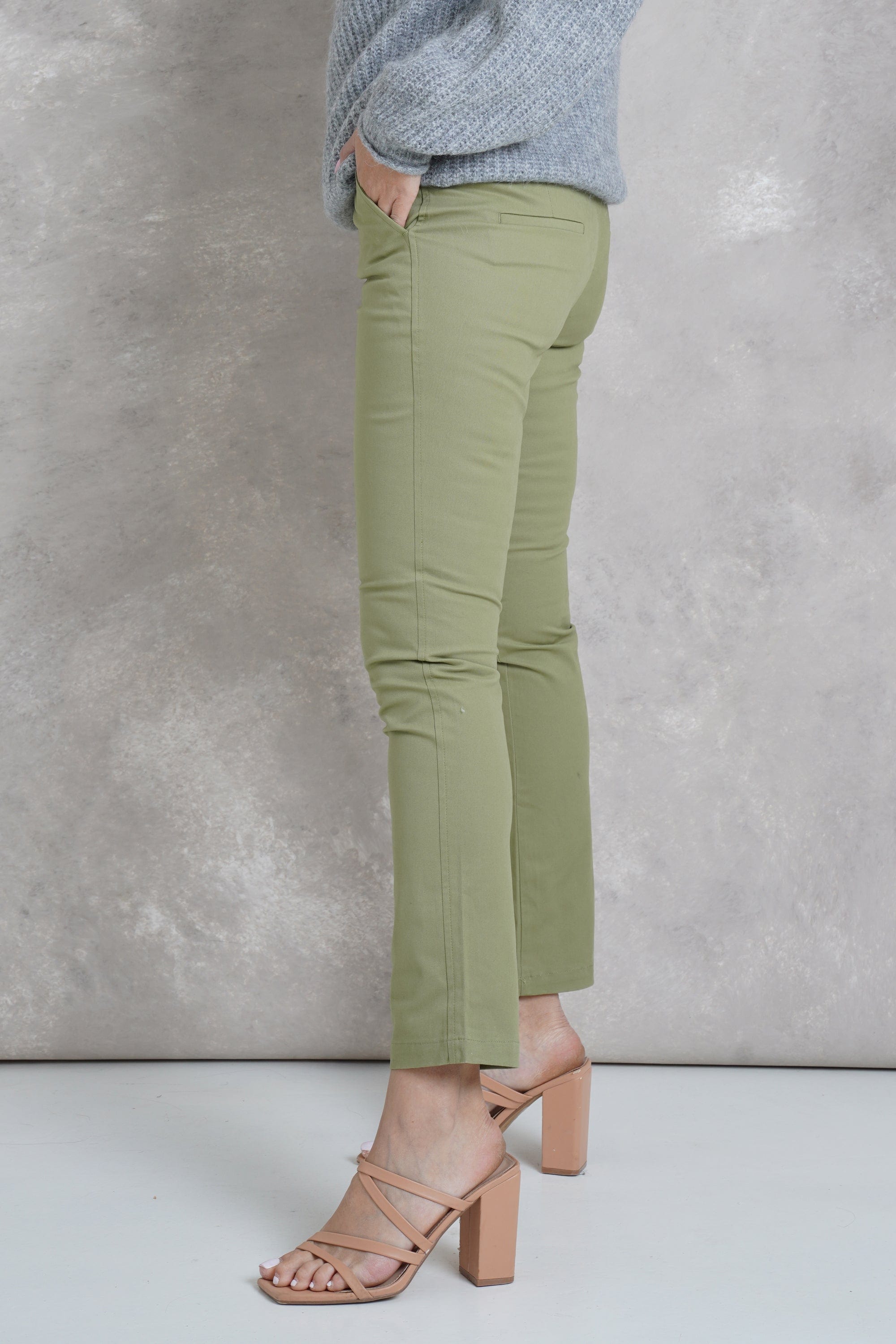 داليدرس بنطلون رسمي سادة ضيق طويل نسائي أخضر جيشي