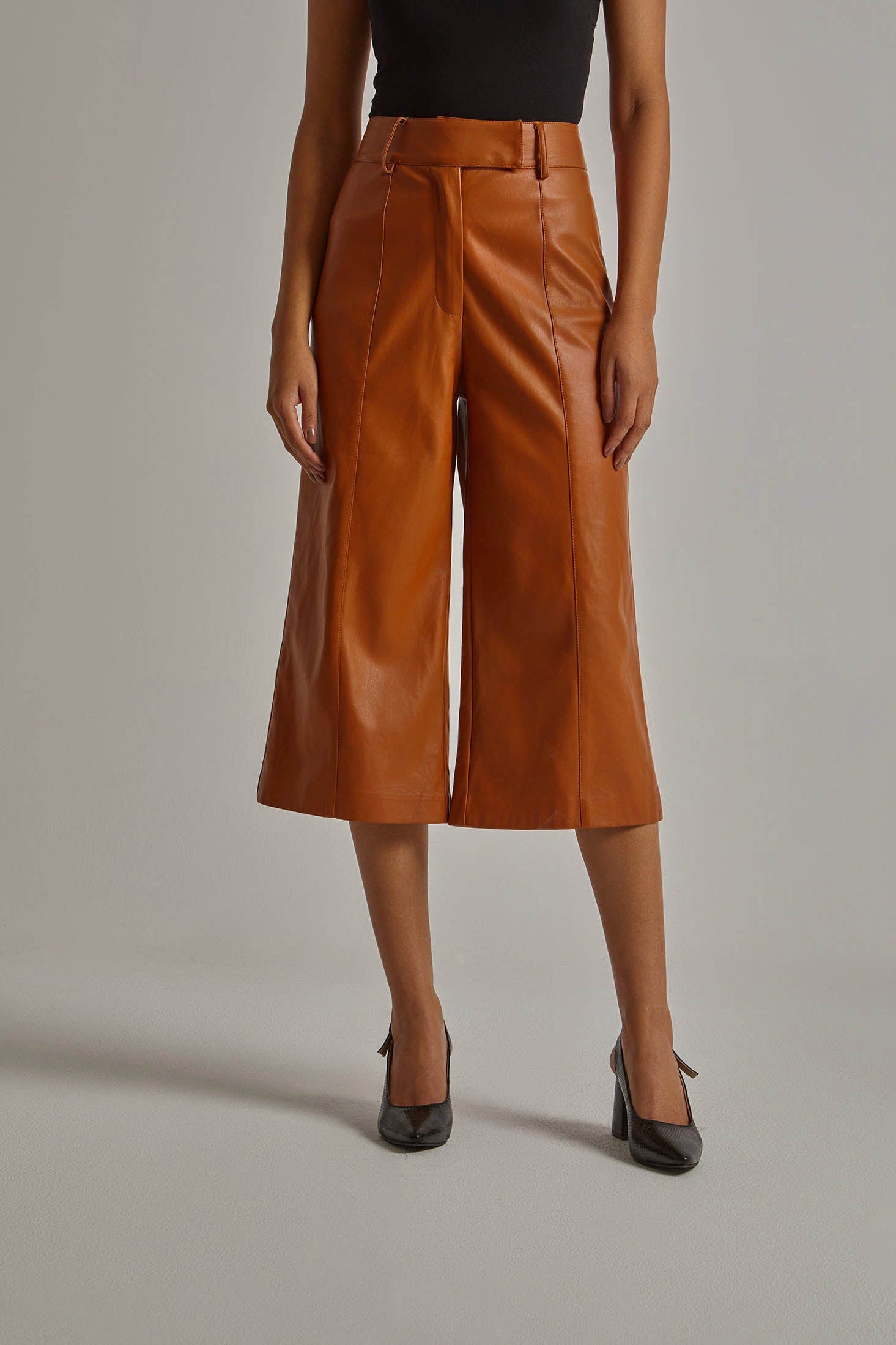 داليدرس بنطلون جلد 3/4 واسع من أسفل نسائي بني