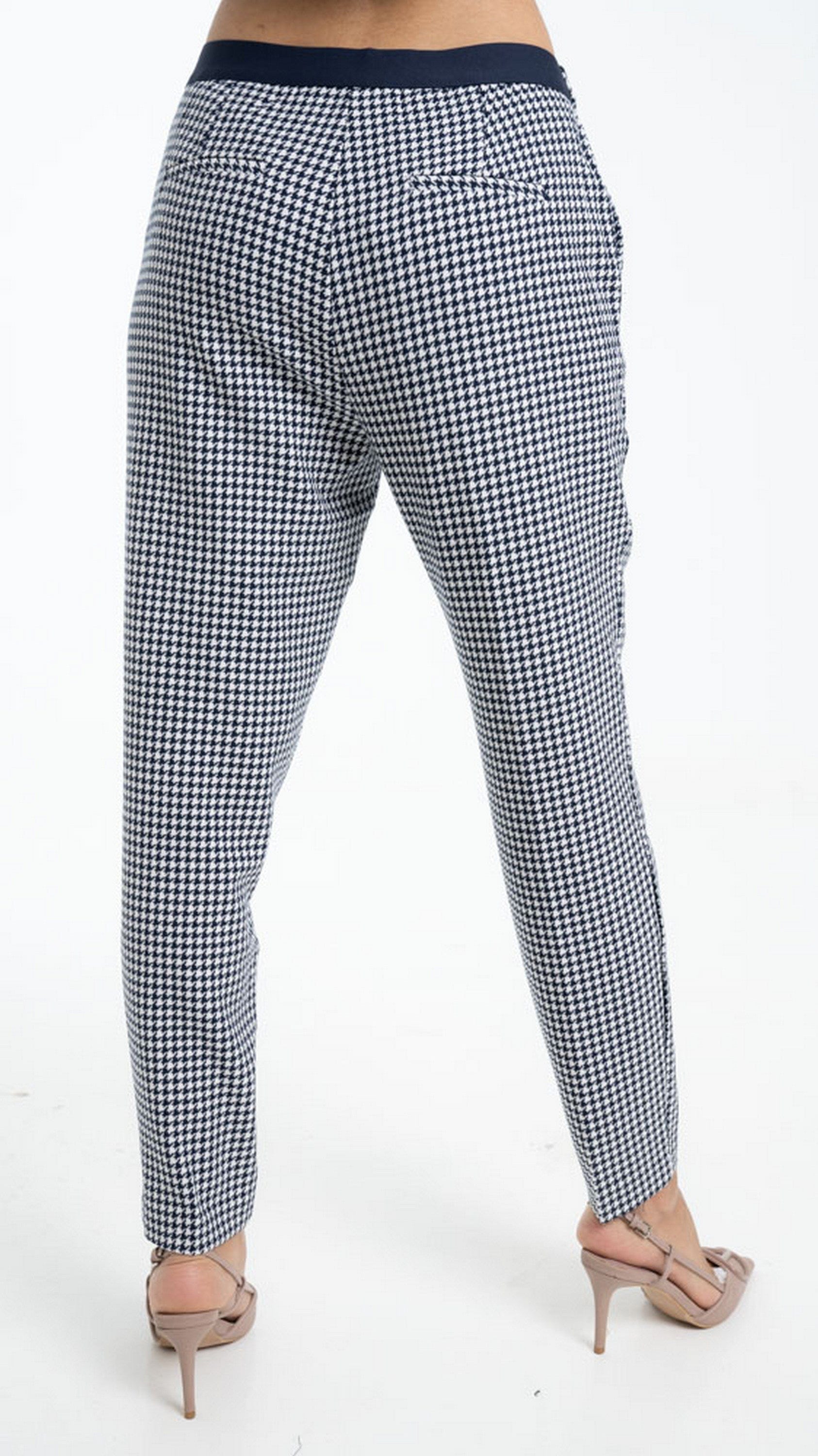 داليدرس بنطلون كاجوال كاروهات بجيوب بمطاط من الخلف أزرق داكن