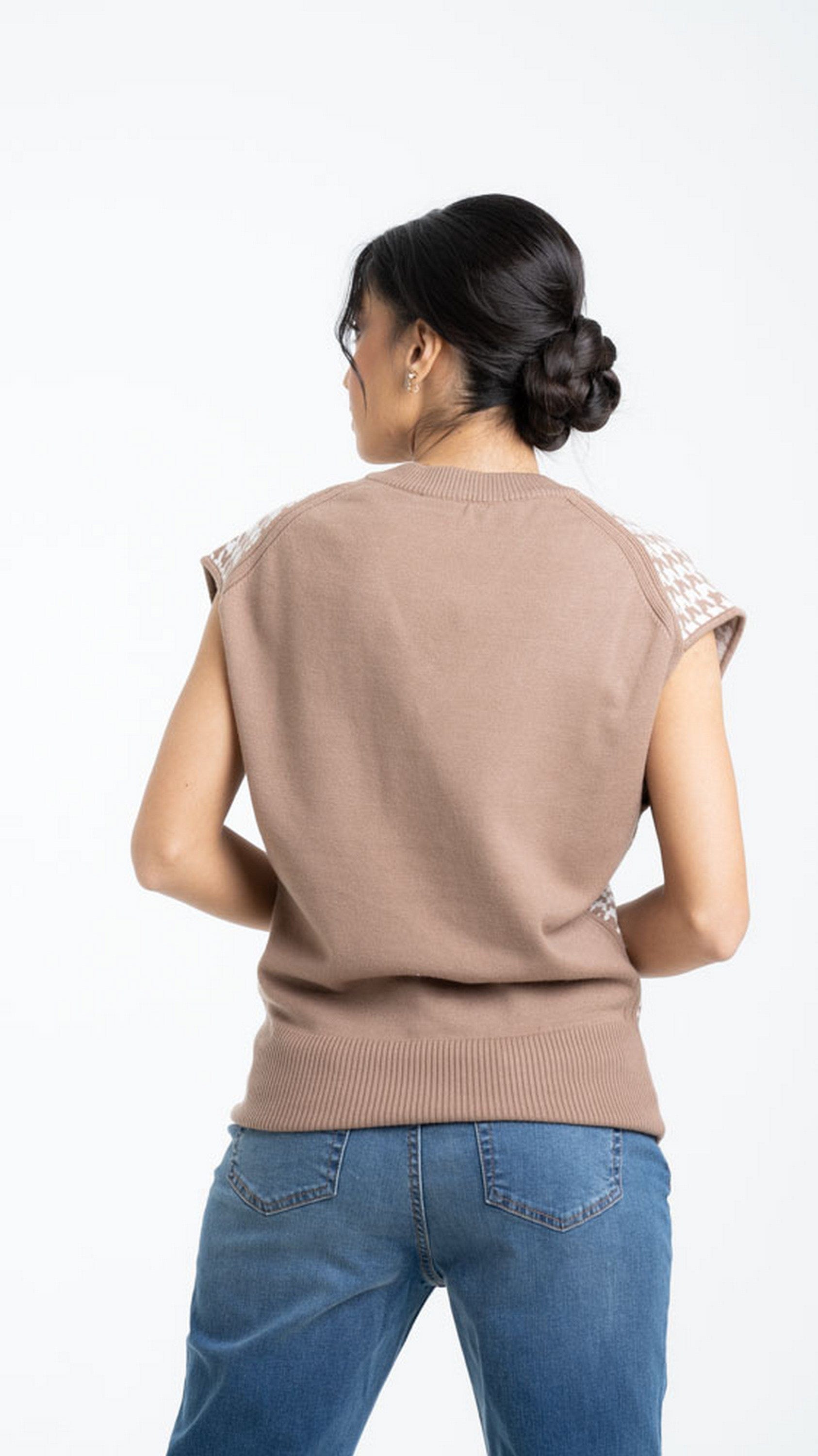 داليدرس فيست كت منقوش بفتحة سبعة نسائي متعدد الألوان