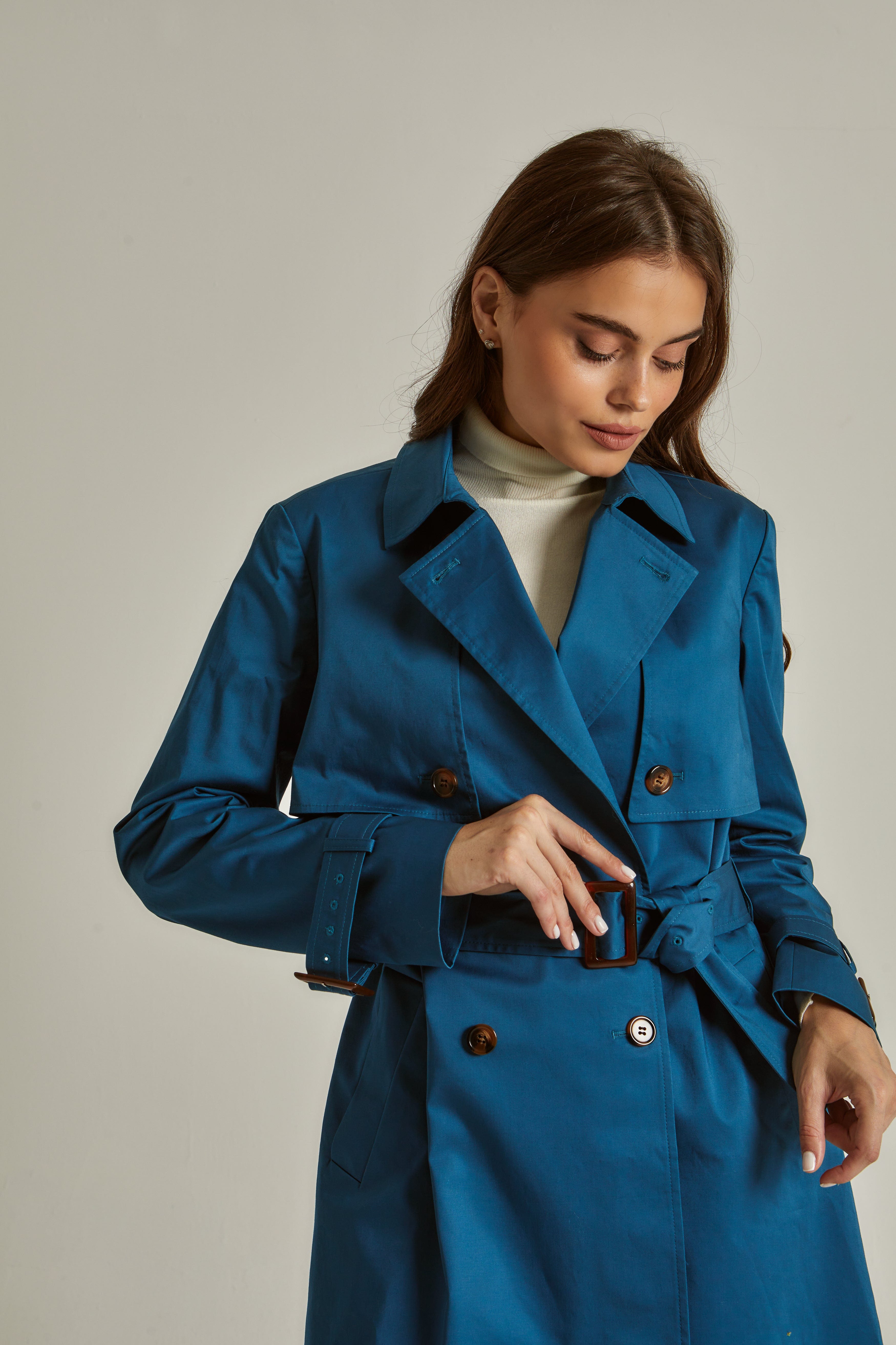 داليدرس بالطو نسائي قصير بجيوب أمامية أزرق زاهي