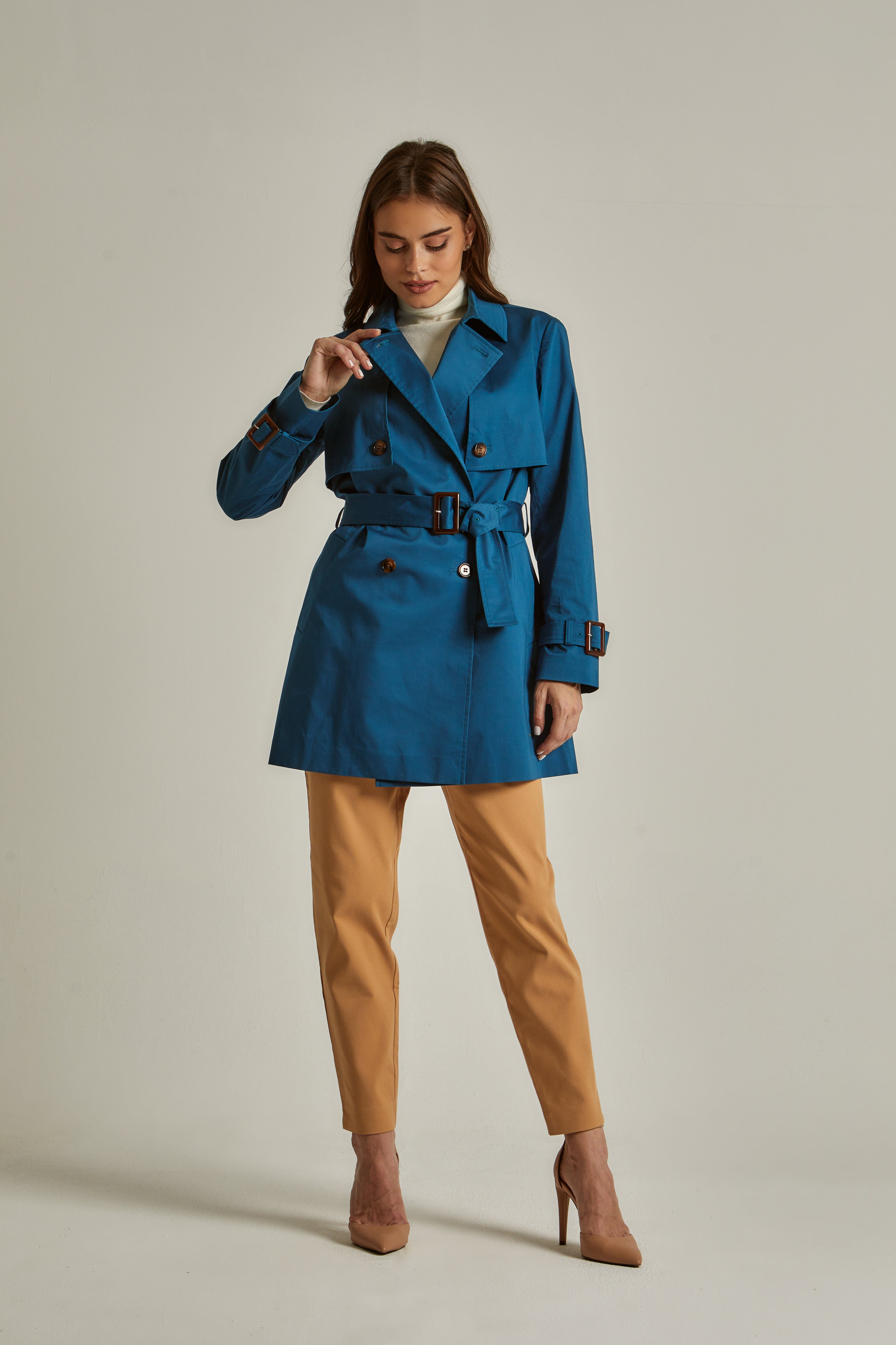 داليدرس بالطو نسائي قصير بجيوب أمامية أزرق زاهي