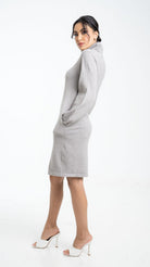 داليدرس بلوزة سادة طويلة بكم طويل ورقبة عالية نسائي