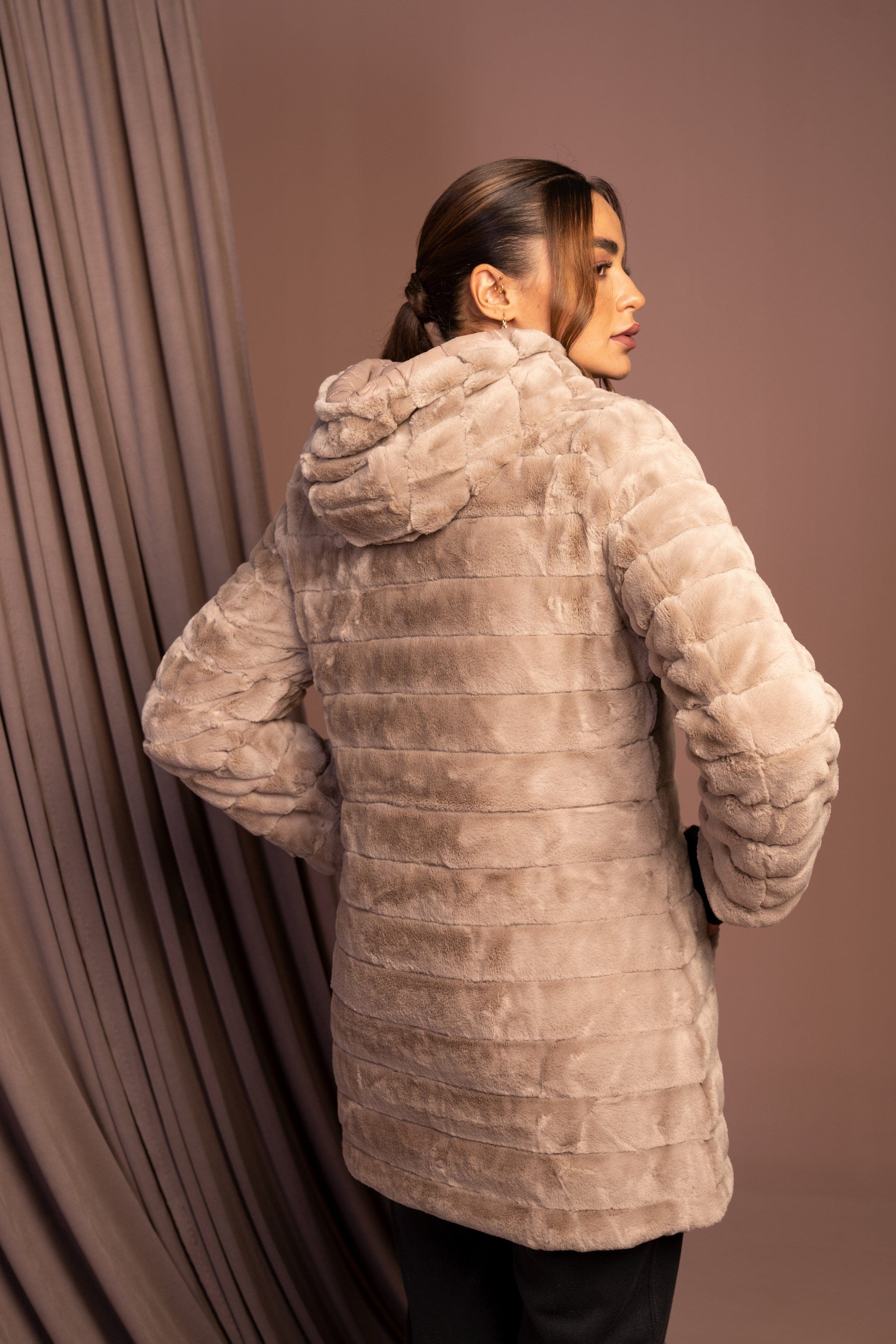 داليدرس جاكيت طويل نسائي بمب منفوخ كم طويل بيج