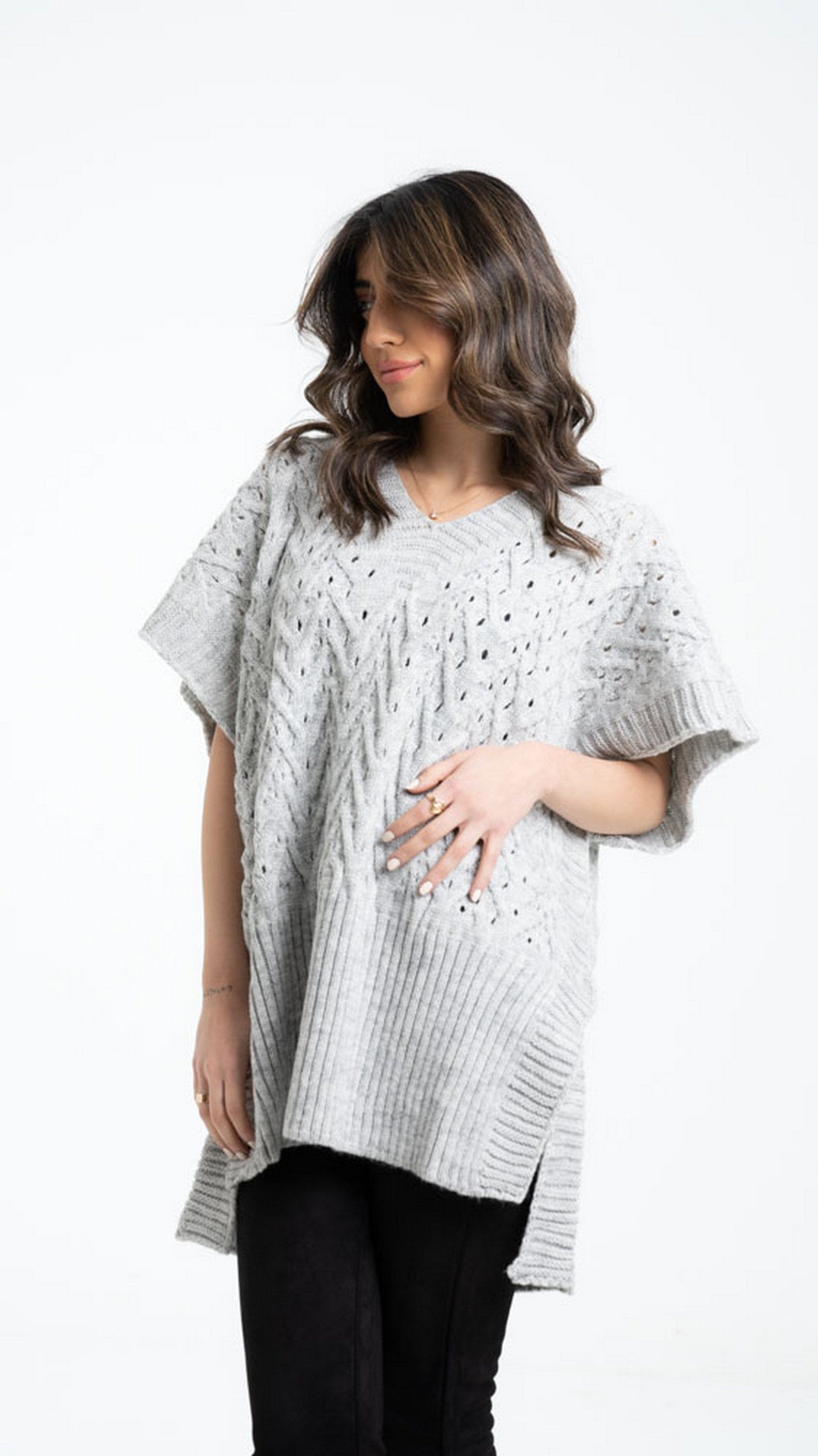 داليدرس بلوفر أوفر سايز مضفر نسائي كم قصير