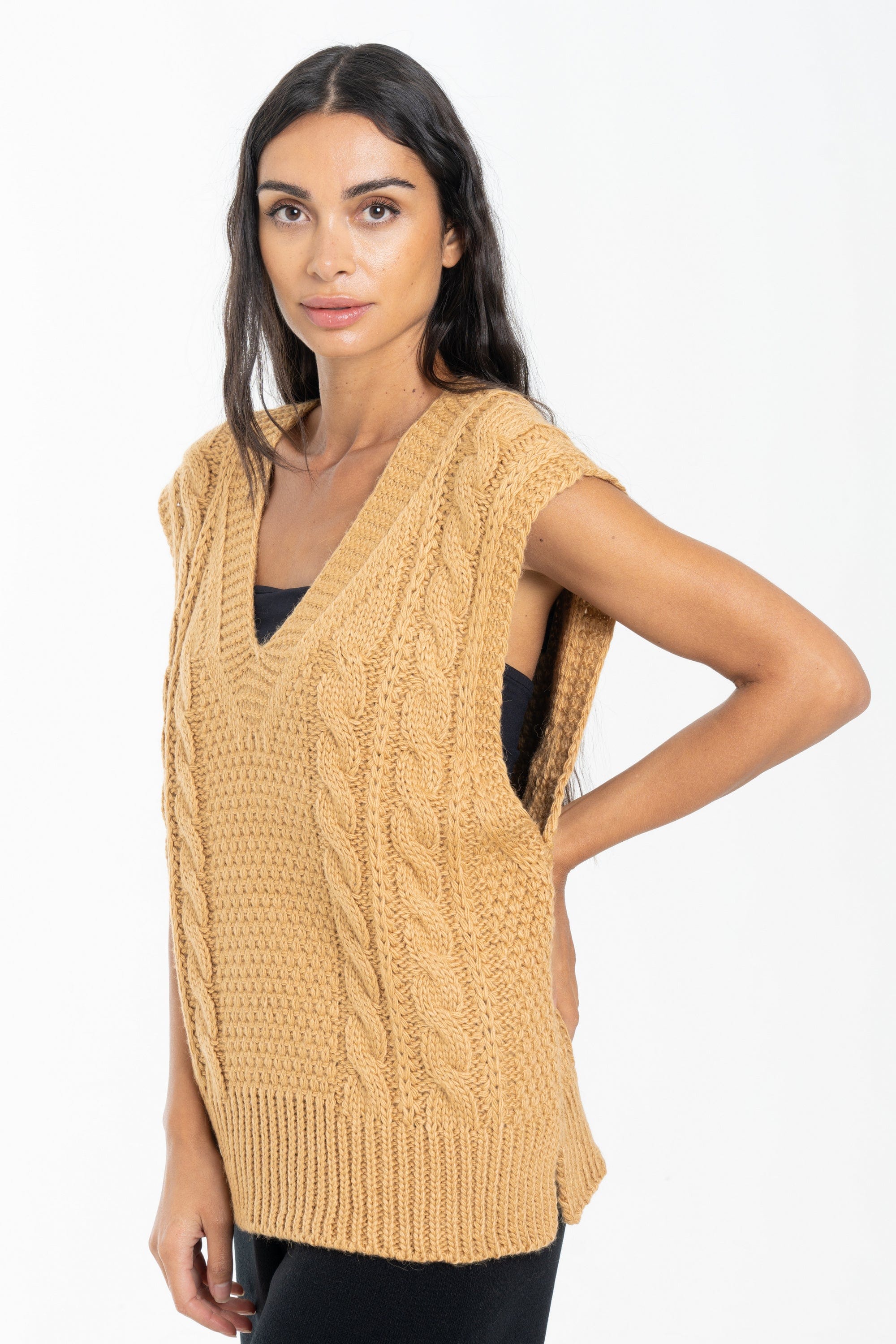 داليدرس تيشيرت شتوي كت أوفر سايز مضفر نسائي