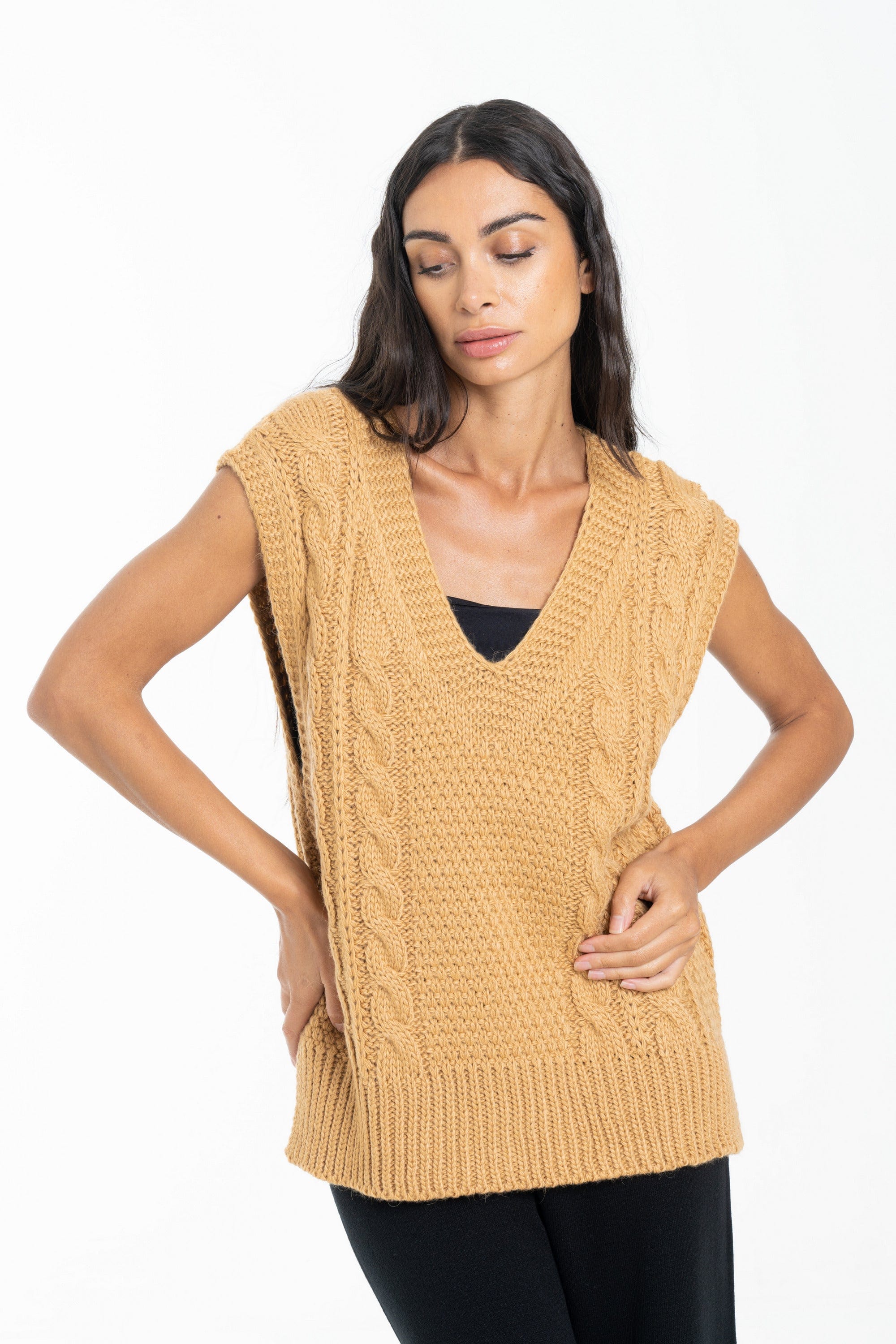 داليدرس تيشيرت شتوي كت أوفر سايز مضفر نسائي