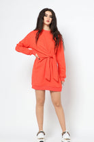 كيتشن فستان قصير ضيق بكشكشة علي الخصر وربطة