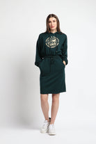 كيتشن فستان ميدي مخصر برباط على الخصر كم طويل بف زمردي