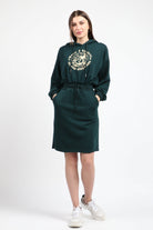 كيتشن فستان ميدي مخصر برباط على الخصر كم طويل بف زمردي