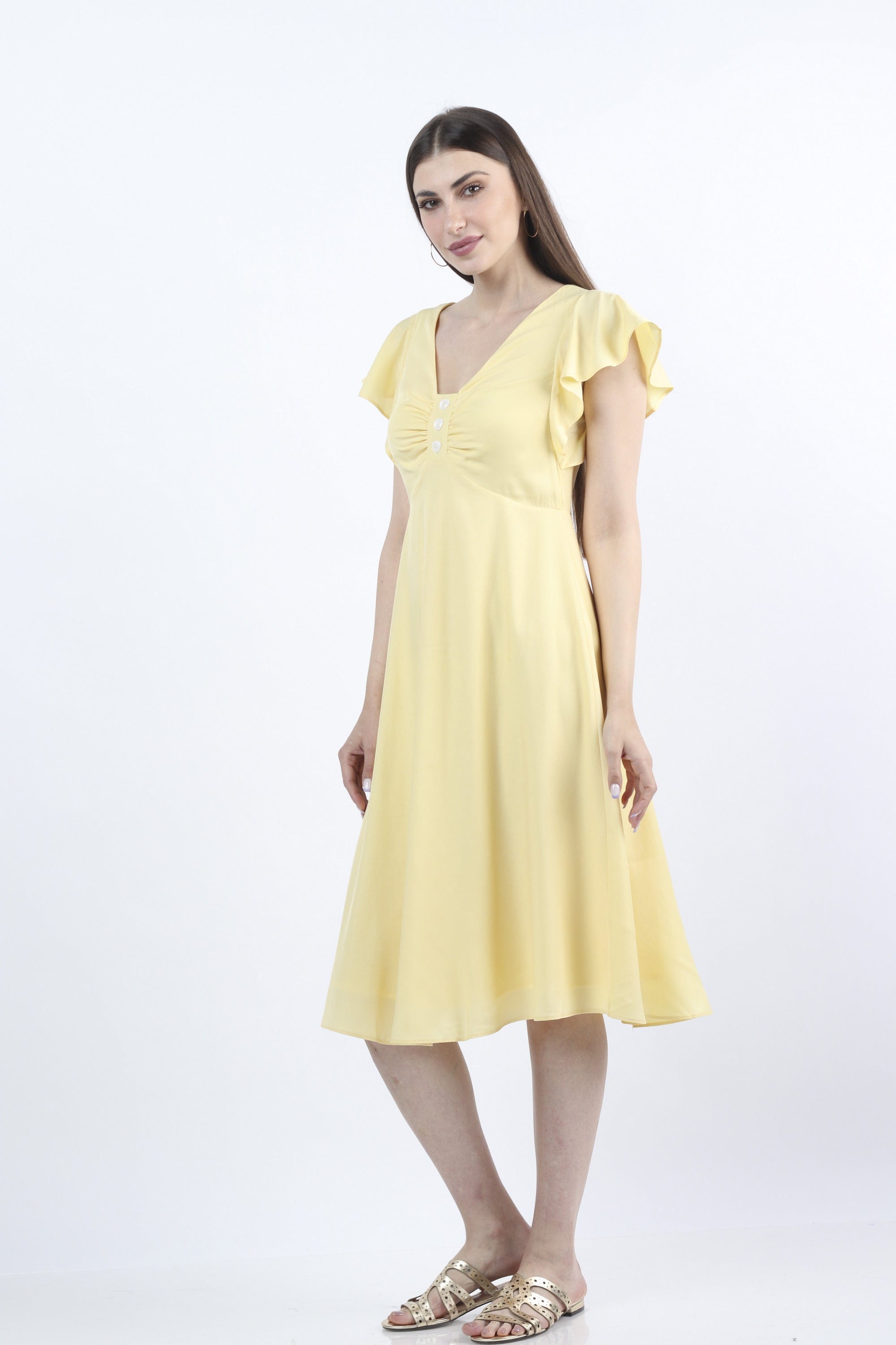 كيتشن فستان ميدي سادة بأزرار على الصدر كم قصير مكشكش