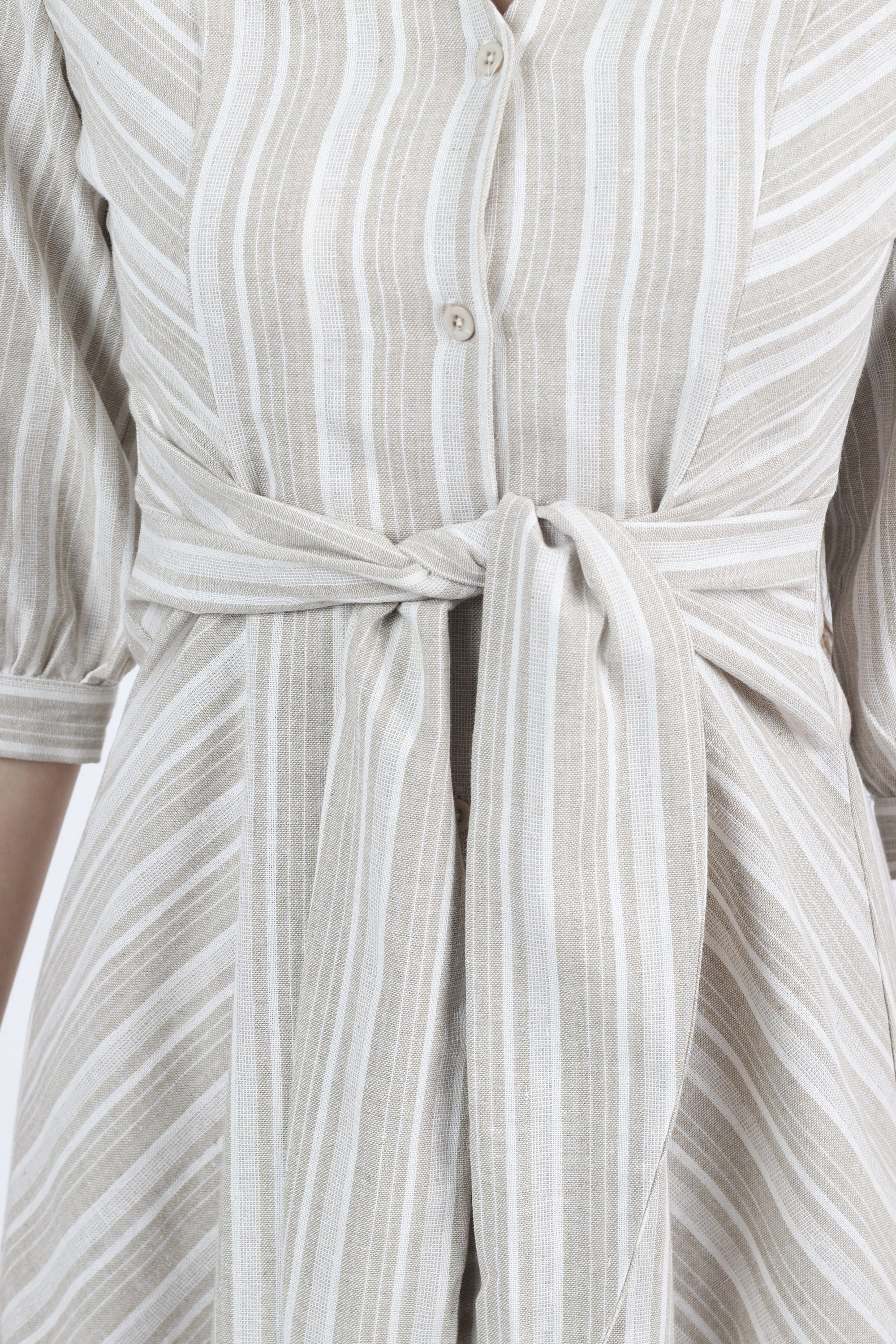 كيتشن فستان ميدي مخطط برباط على الخصر 3/4 كم بف