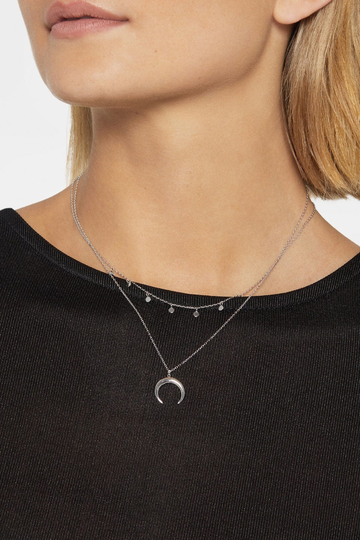 بارفوا سلسال على شكل هلال من الفضة عيار 925