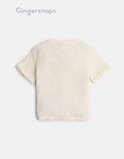 جينجرسنابس قميص بدون ياقه بكشكشة مزين بزرار واحد ولادي أوف وايت