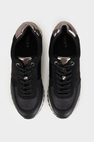 بارفوا كوتشي ساده نسائي بقطعة فضية من الخلف أسود