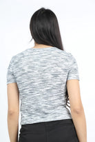 كيتشن بلوزة كم قصير برقبة سبعة وأزرار أمامية نسائي