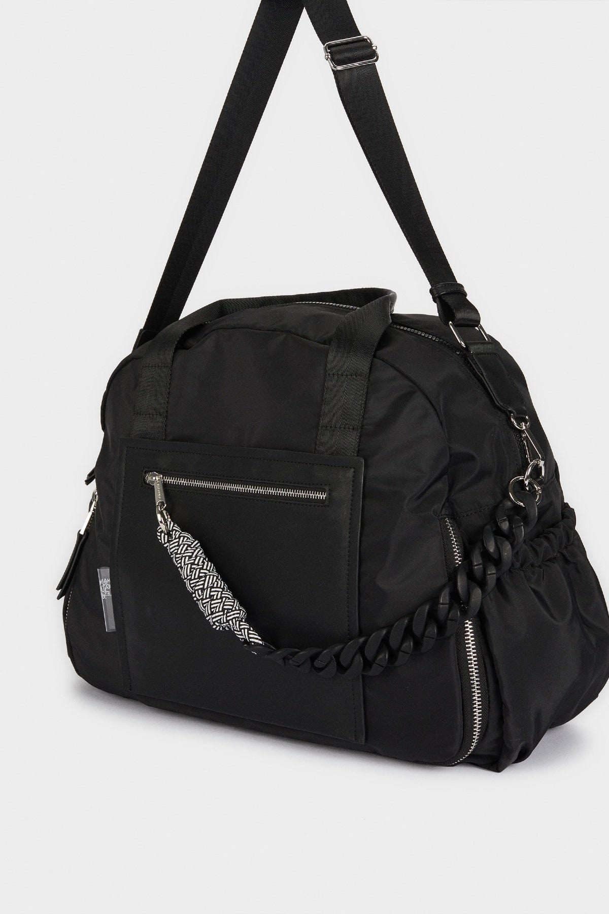 بارفوا حقيبة رياضية نايلون بسلسلة وحبل أسود