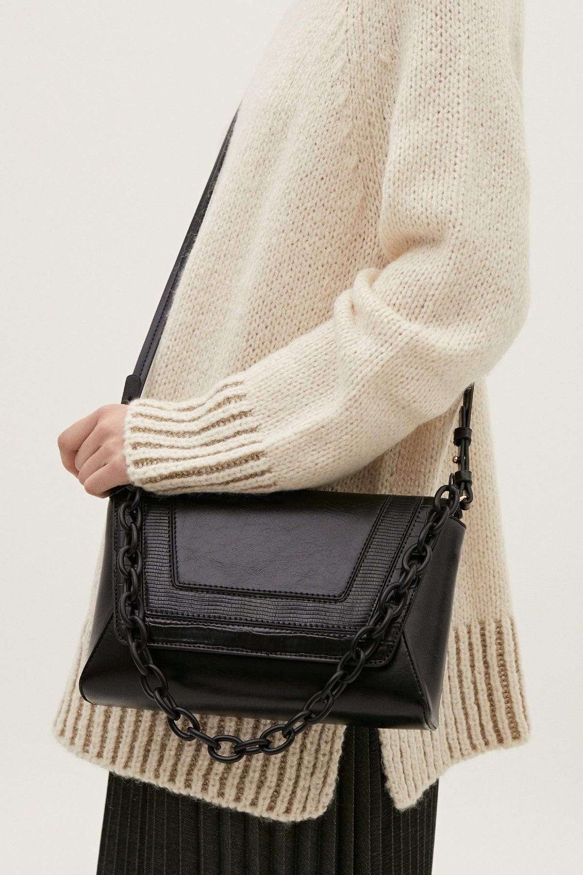 بارفوا حقيبة يد مع حزام الكتف سادة أسود