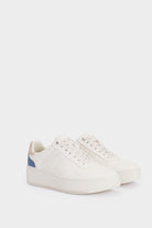 بارفوا حذاء كاجوال نسائي عالي الكعب أبيض