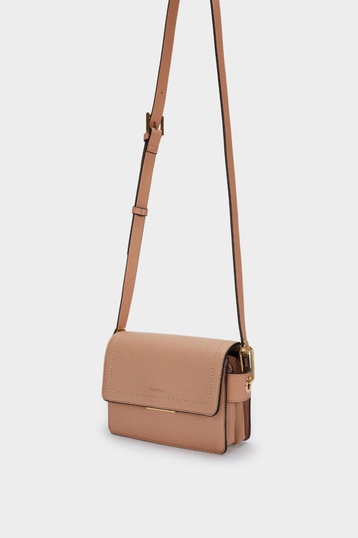 بارفوا حقيبة كروس جلد سادة مع قفل أمامي