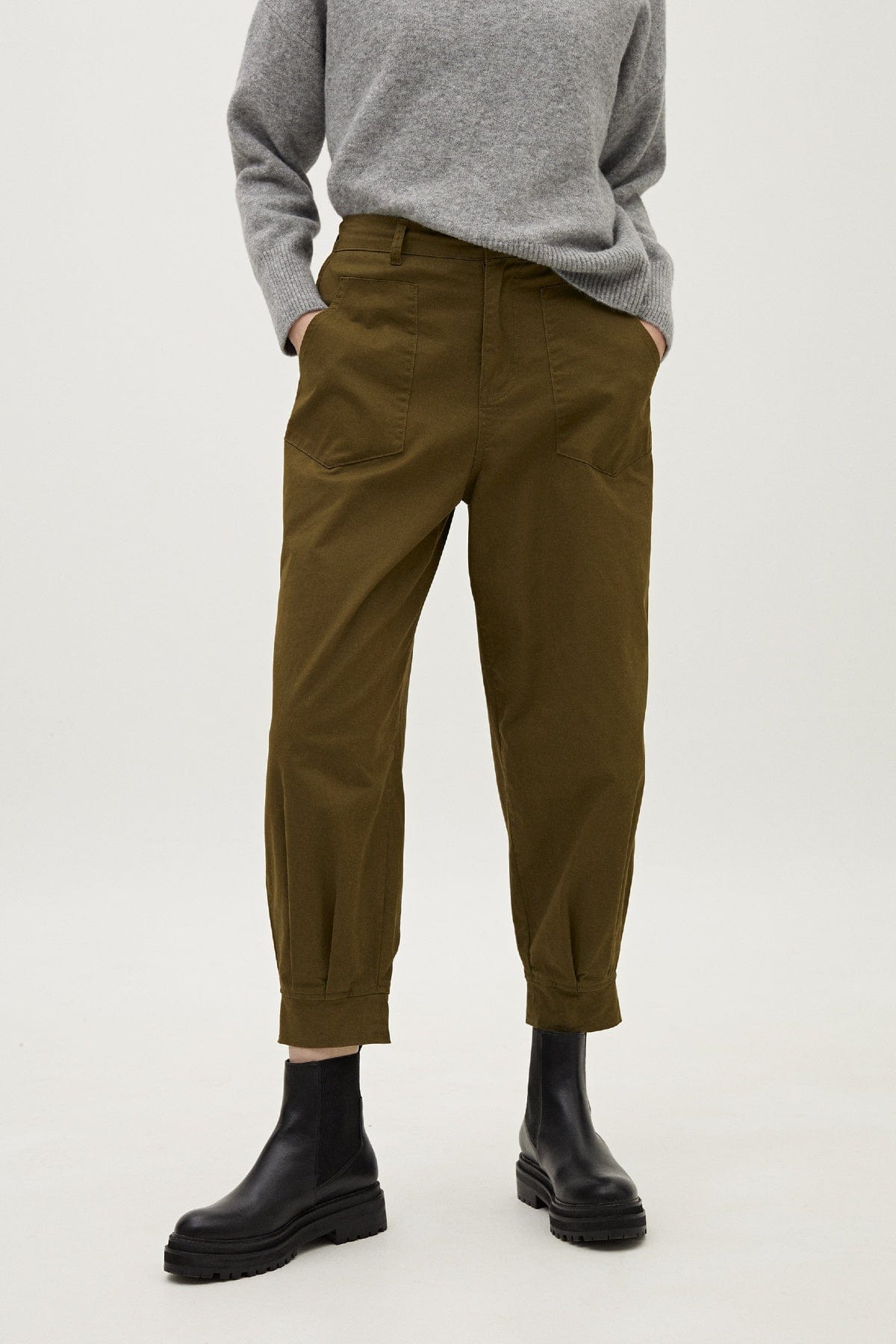 بارفوا بنطلون فضفاض عالي الخصر سادة واسع الكاكي