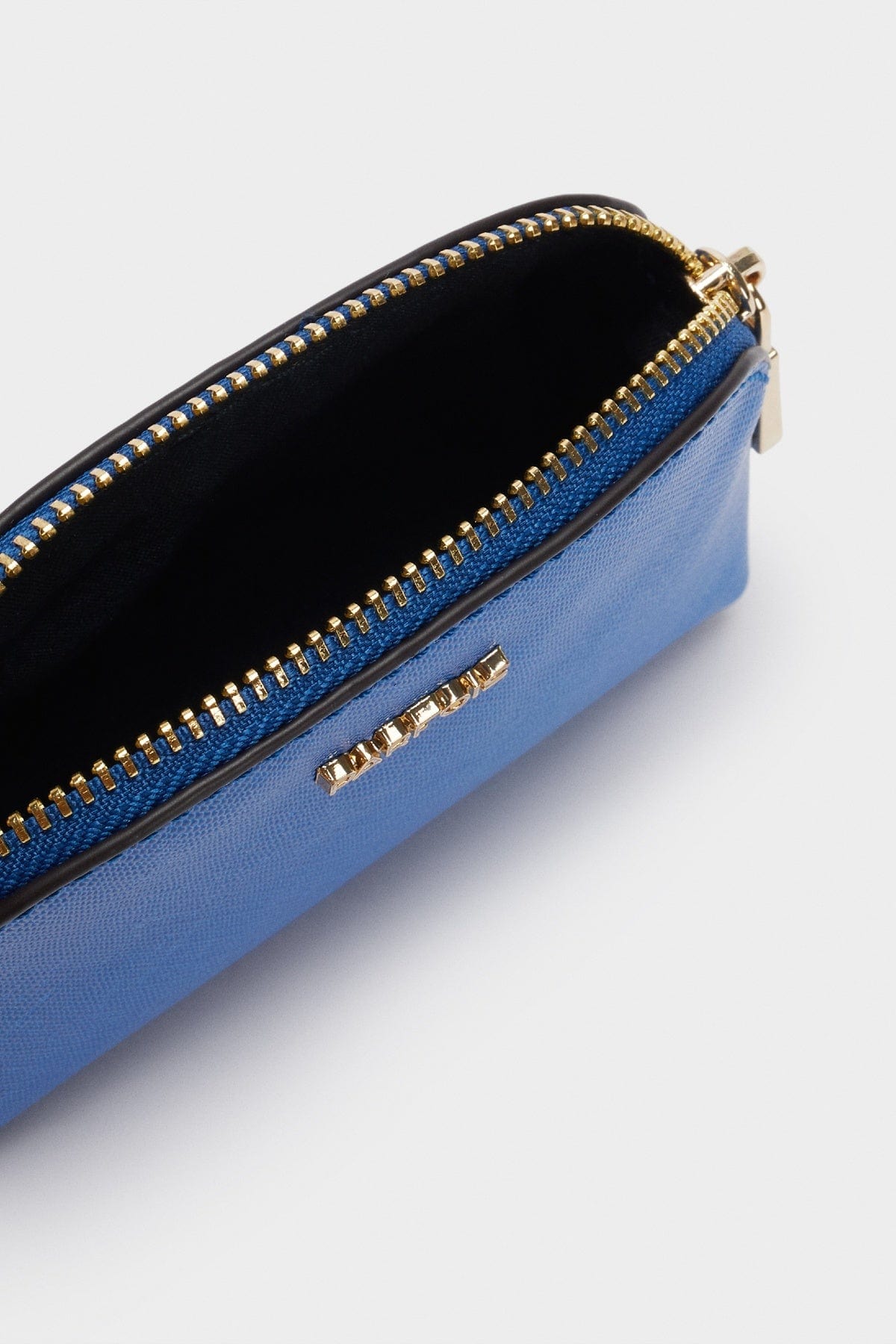 بارفوا محفظة عملات معدنية جللد بسحاب أزرق