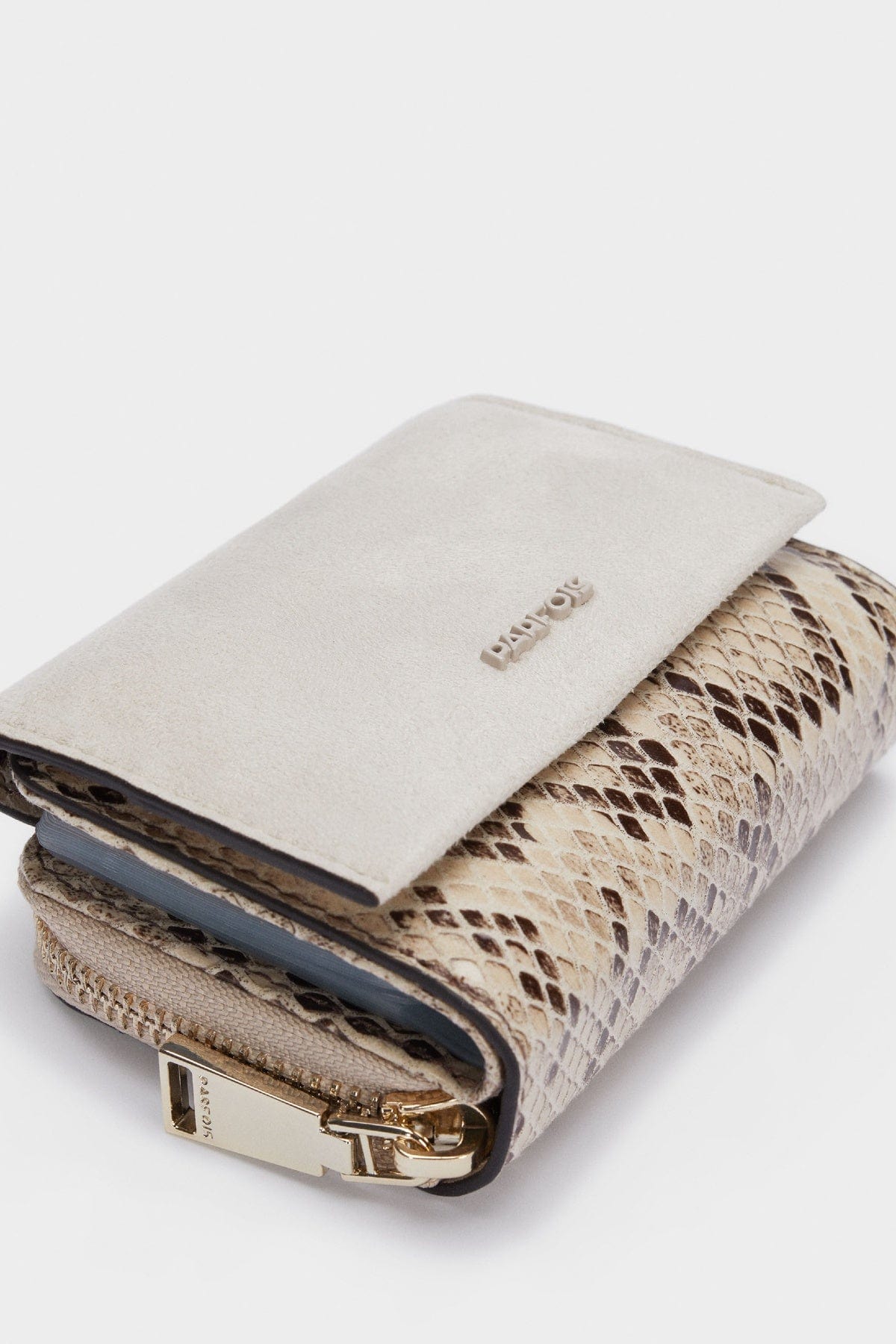 بارفوا بوك نسائي إن إم جارديب بيج فاتح