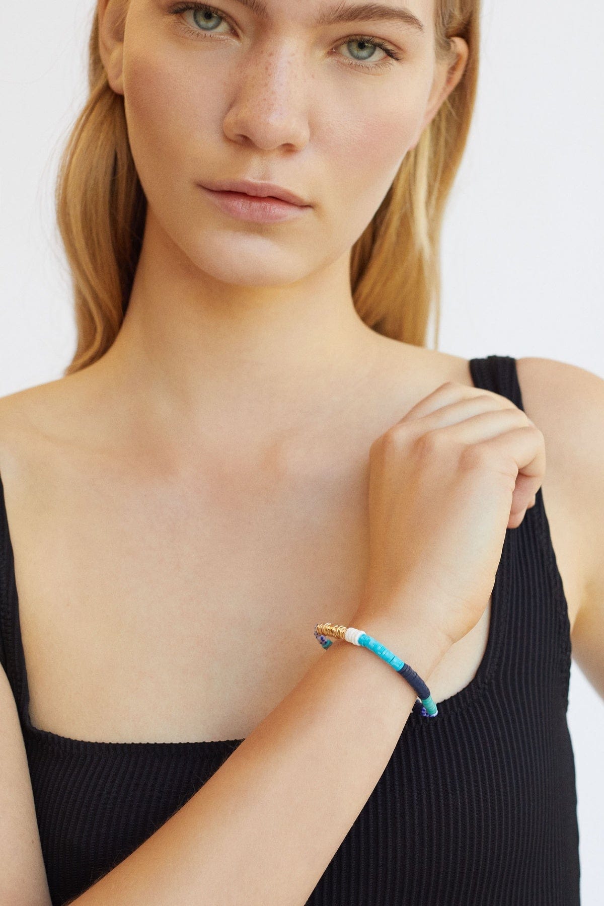 بارفوا أسوارة مزينة بالأحجار والخرز الملون نسائي أزرق