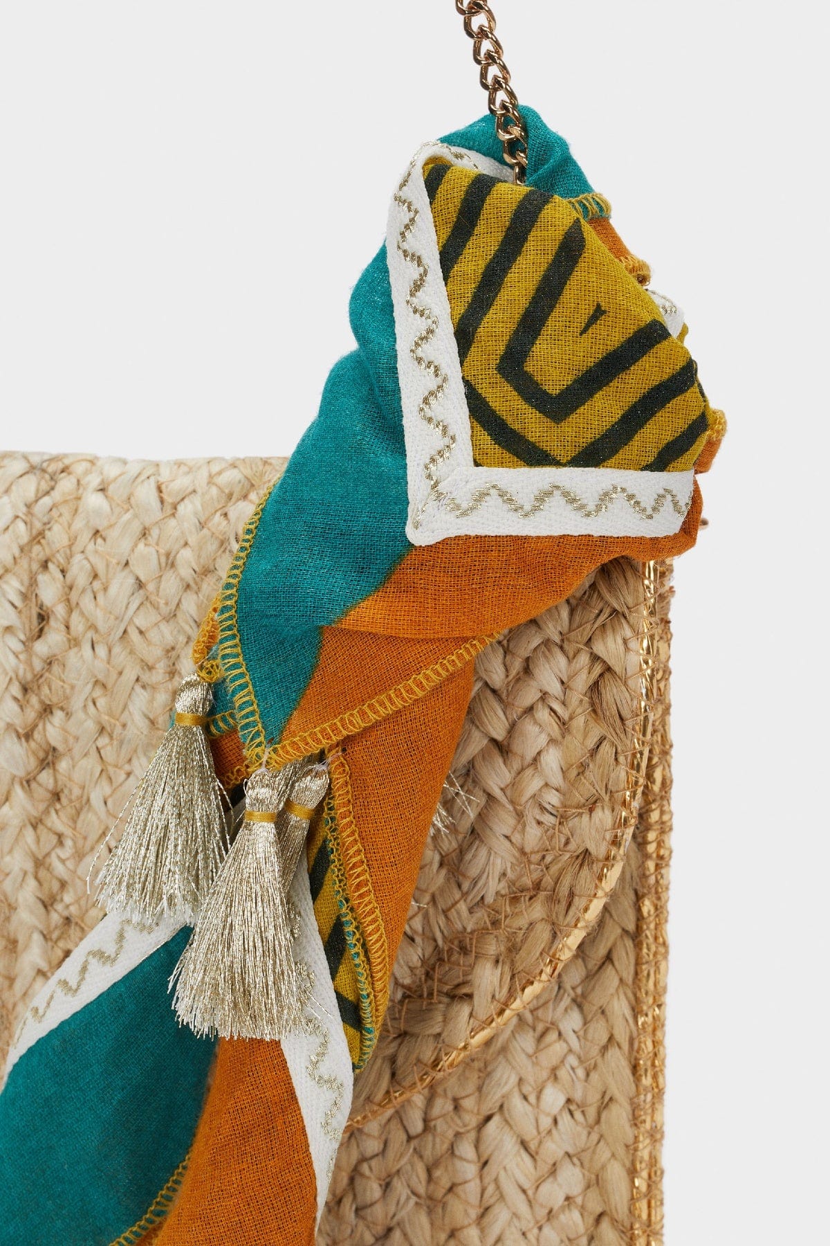 بارفوا حقيبة أوكابي متعددة الألوان بسلسال