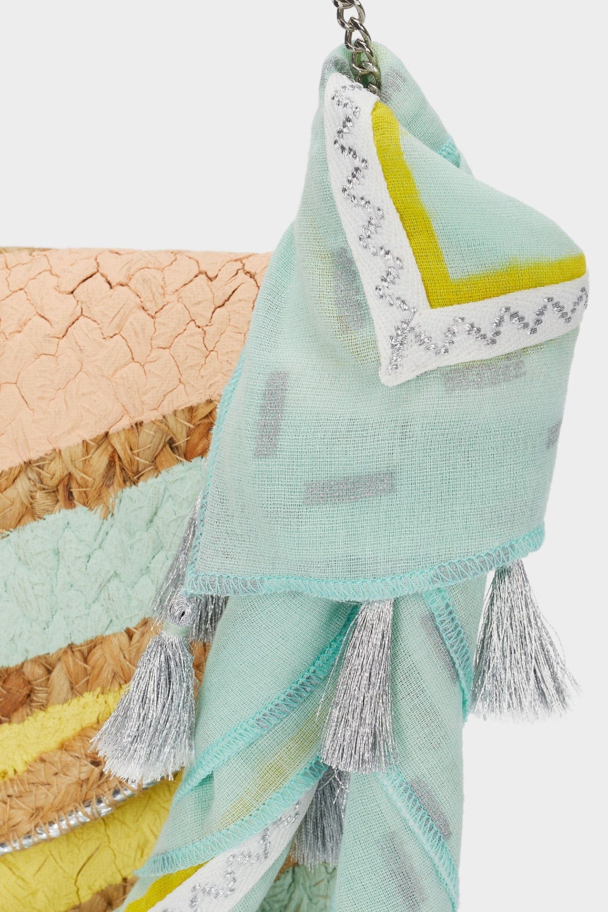 بارفوا حقيبة أوكابي متعددة الألوان بسلسال