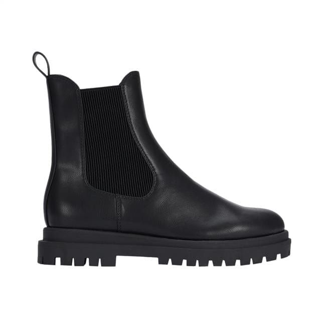 بارفوا بوت نسائي شتوي مزين بجزء مطاطي