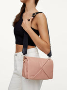 بارفوا شنطة كروس سادة مزينة بأشكال هندسية