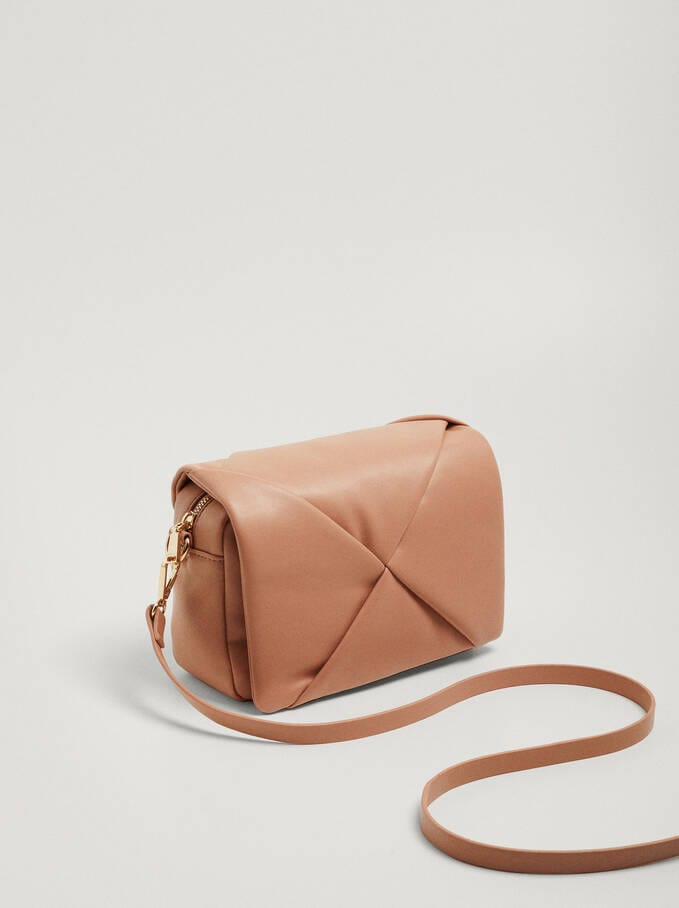 بارفوا شنطة كروس سادة مزينة بأشكال هندسية