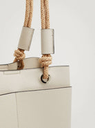 بارفوا شنطة كتف جلد نسائية سادة بحامل يد علي شكل رباط