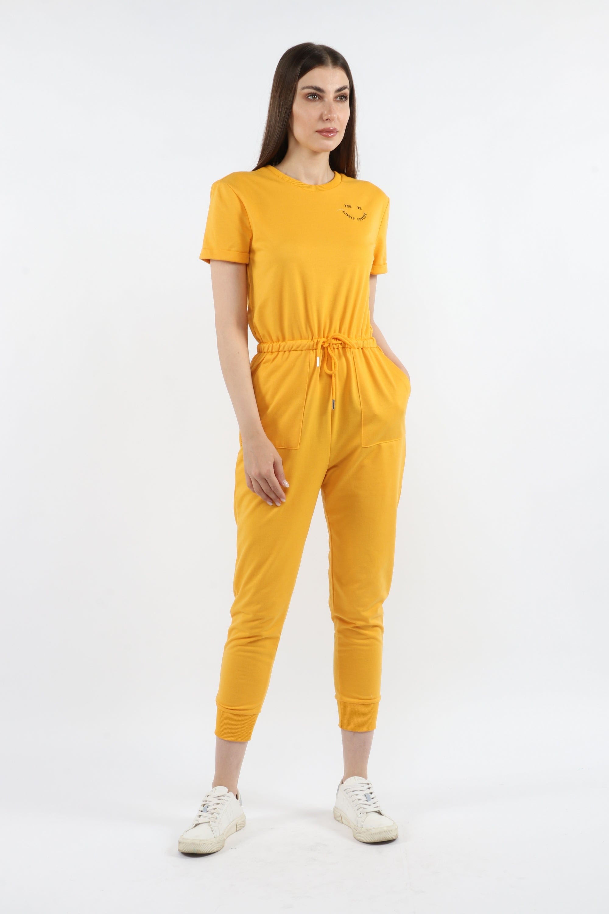 كيتشن جمبسوت سادة برباط خصر نص كم نسائي