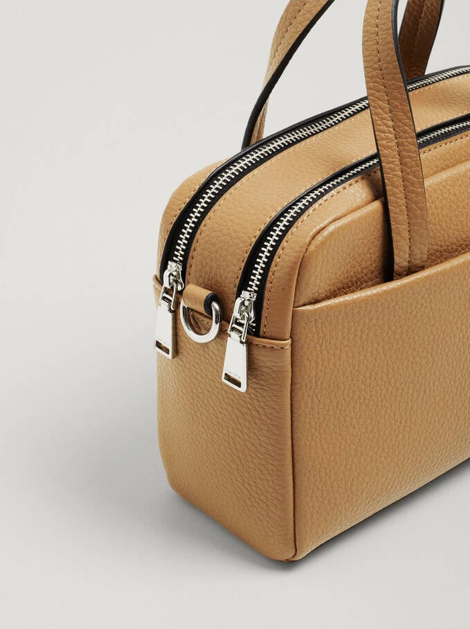 بارفوا حقيبة كروس جلد سادة بحامل يد