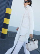 بارفوا شنطة توت باق نسائية جلد مزينة بحامل يد