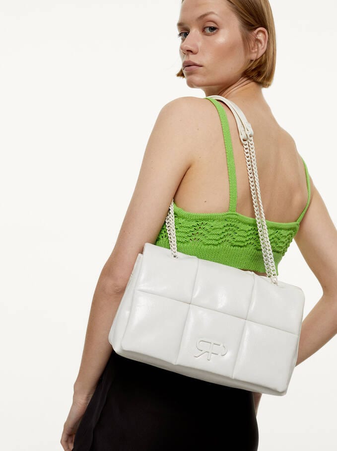 بارفوا حقيبة كتف مربعة جلد سادة مزينة بسلسال