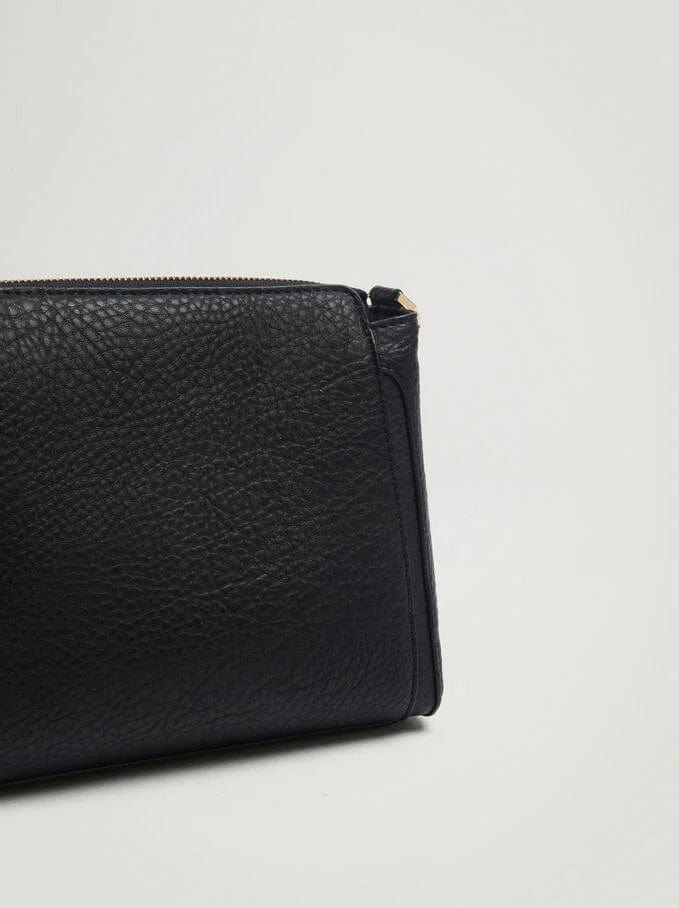 بارفوا حقيبة كروس جلد برباط جلدي طويل